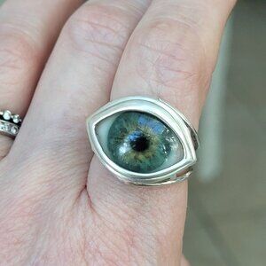 Sterling Silver Hazel Eye Ring - size 6.5